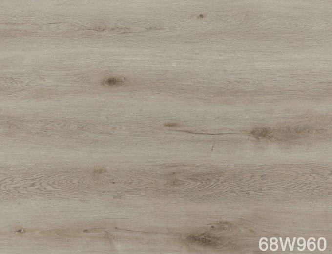 Plancia di lusso di plastica della pavimentazione delle mattonelle del vinile del PVC del grano di legno per la stanza di ballo